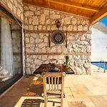 Honeymoon With Sea View 빌라 카스