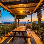 빌라 Honeymoon With Sea View