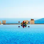 Honeymoon With Sea View *