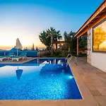 Honeymoon With Sea View