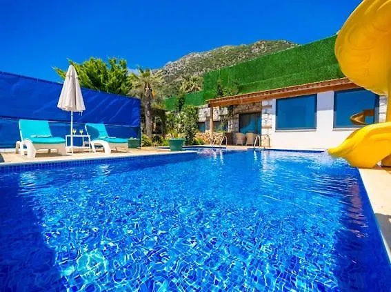 Honeymoon With Sea View فيلة كاس