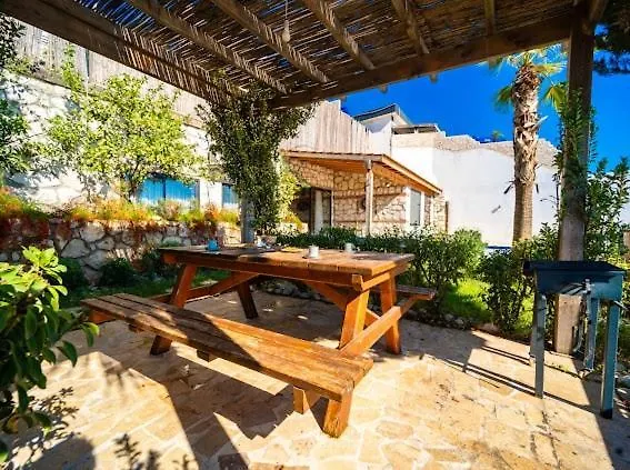 فيلة Honeymoon With Sea View كاس