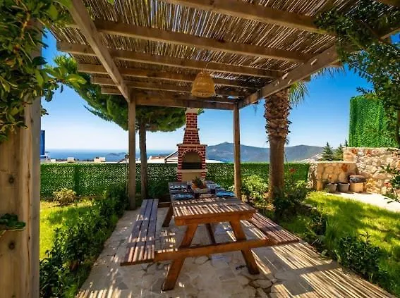 Honeymoon With Sea View فيلة كاس