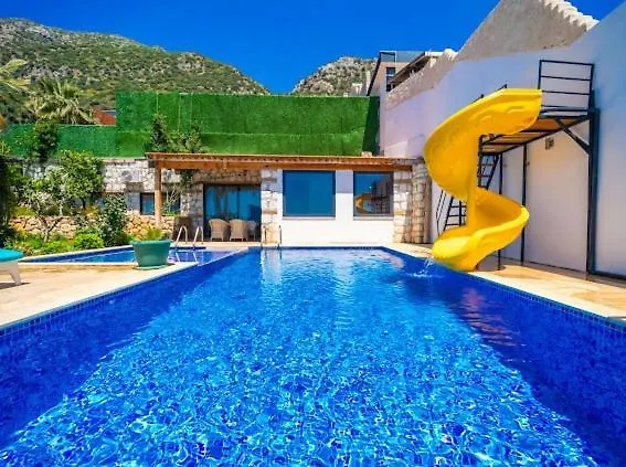 Honeymoon With Sea View * كاس